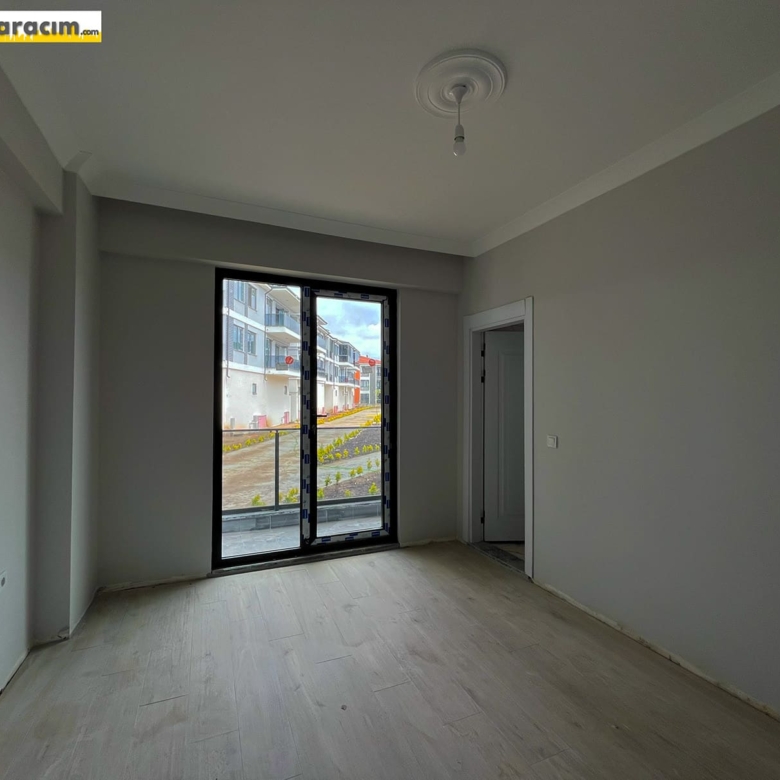 ARİFİYE NEVİYE MAHALLESİNDE 3+1 SIFIR 115m² SATILIK DAİRE