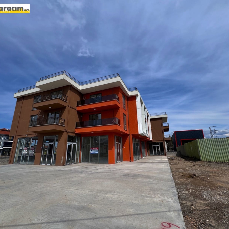 ARİFİYE HANLI GİRİŞİNDE HAVUZLU 2+1 SIFIR DAİRE