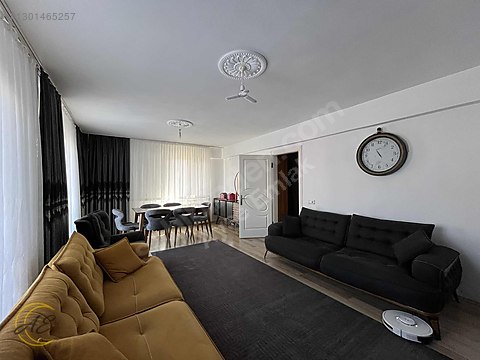 SERDİVAN BEŞKÖPRÜ MAHALLESİNDE 6+1 300M² SATILIK MÜSTAKİL