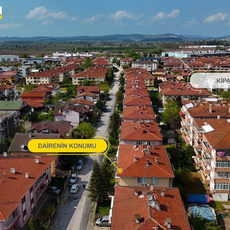 ADAPAZARI ŞEKER MAHALLESİNDE ÇARŞI MERKEZE YAKIN KİRALIK 3+1 DAİRE