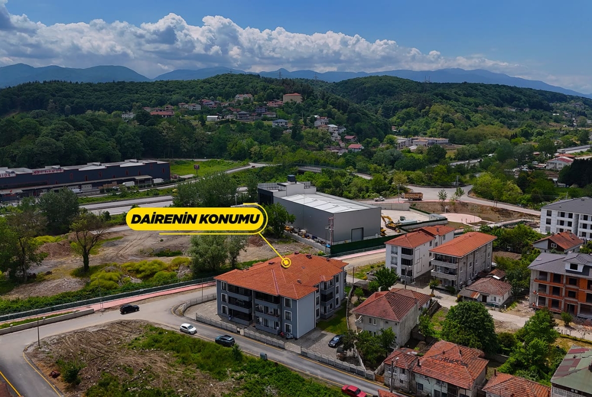 ARİFİYE FATİH MAHALLESİNDE EBEVEYN BANYOLU 3+1 SATILIK DAİRE