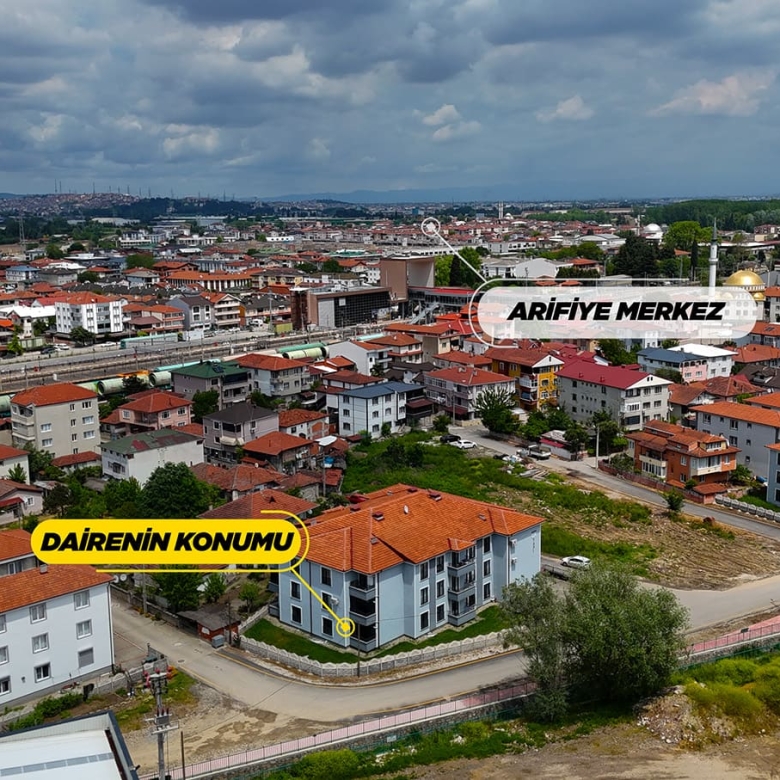 ARİFİYE FATİH MAHALLESİNDE EBEVEYN BANYOLU 3+1 SATILIK DAİRE