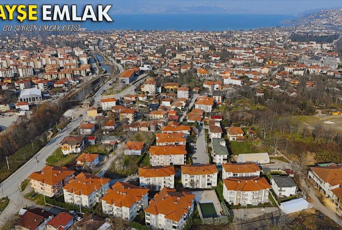 SAPANCA GAZİPAŞA MAHALLESİNDE 2+1 SATILIK DAİRE