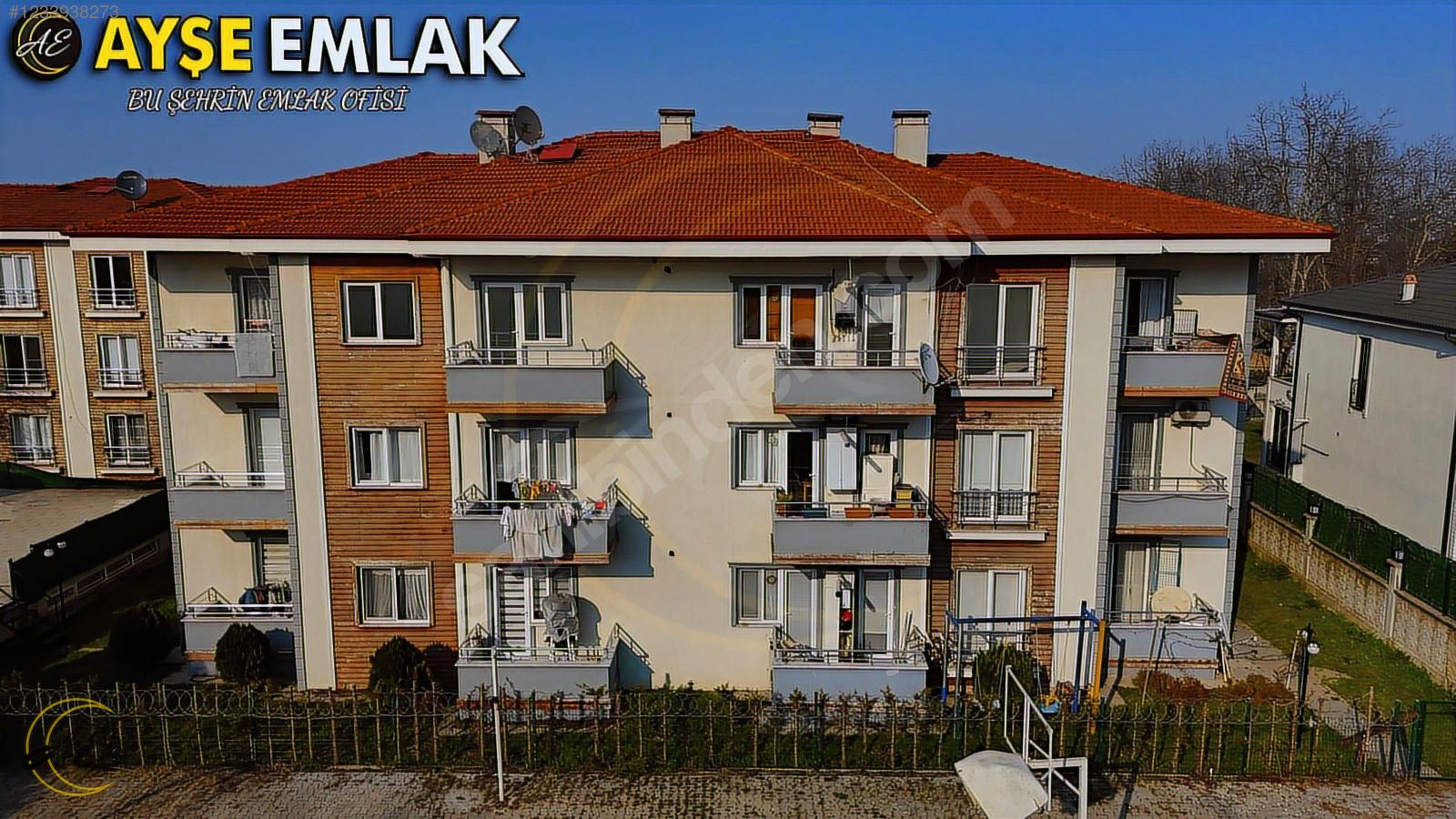 SAPANCA GAZİPAŞA MAHALLESİNDE 2+1 SATILIK DAİRE