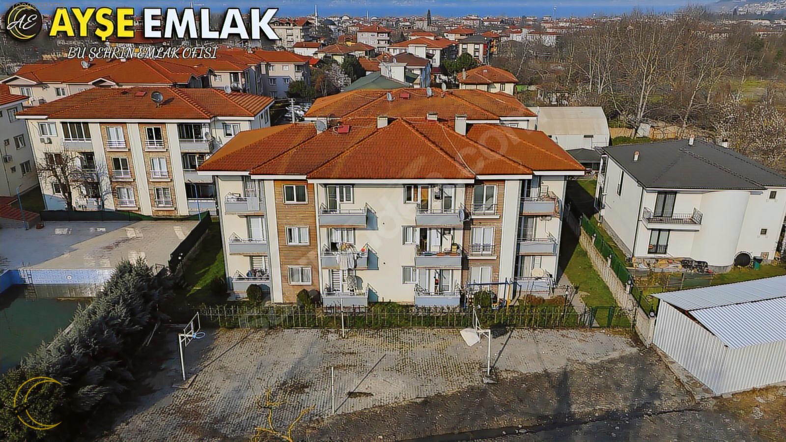 SAPANCA GAZİPAŞA MAHALLESİNDE 2+1 SATILIK DAİRE