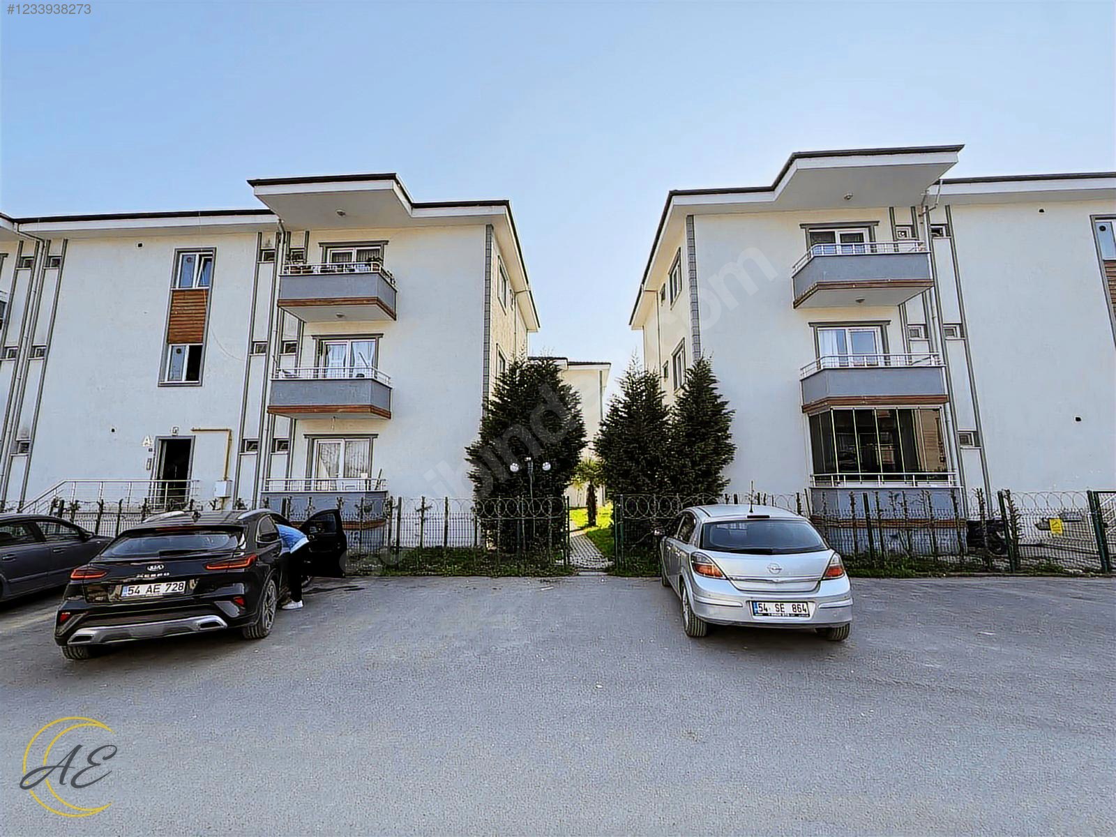 SAPANCA GAZİPAŞA MAHALLESİNDE 2+1 SATILIK DAİRE