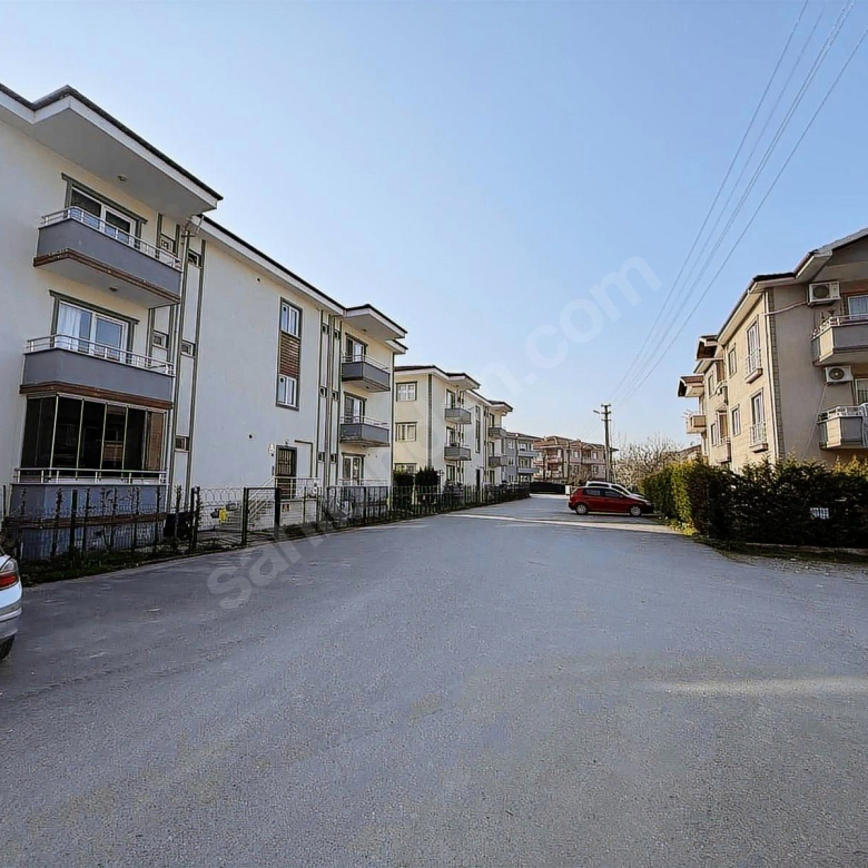 SAPANCA GAZİPAŞA MAHALLESİNDE 2+1 SATILIK DAİRE