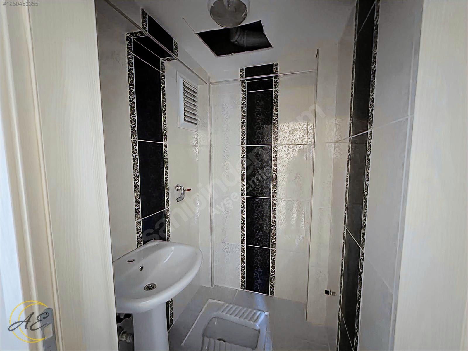 x16_1250450355dtm ADAPAZARI MALTEPE MAHALLESİNDE ŞEHİR MANZARALI 2+1 SATILIK DAİRE