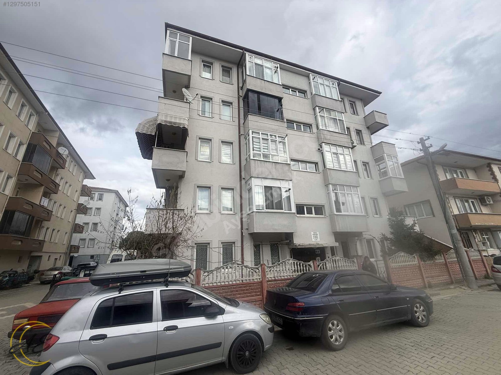 ARİFİYE FATİH MAHALLESİNDE 3+1 GENİŞ KULLANIŞLI SATILIK DAİRE