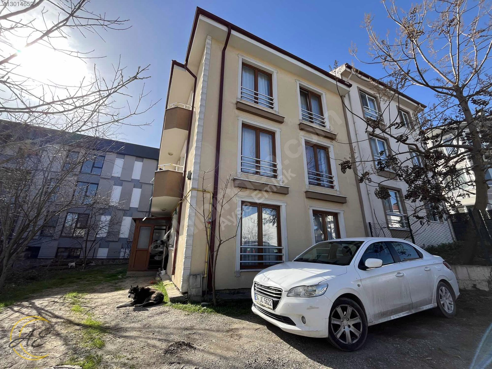 SERDİVAN BEŞKÖPRÜ MAHALLESİNDE 6+1 300M² SATILIK MÜSTAKİL