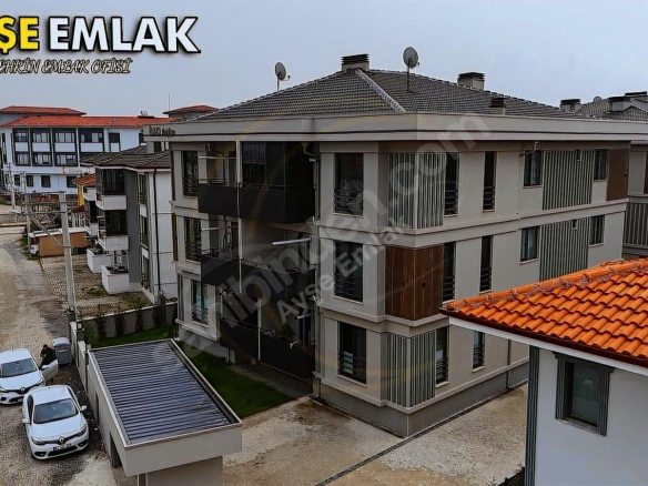ARİFİYE NEVİYE MAHALLESİNDE 3+1 LÜKS DAİRE