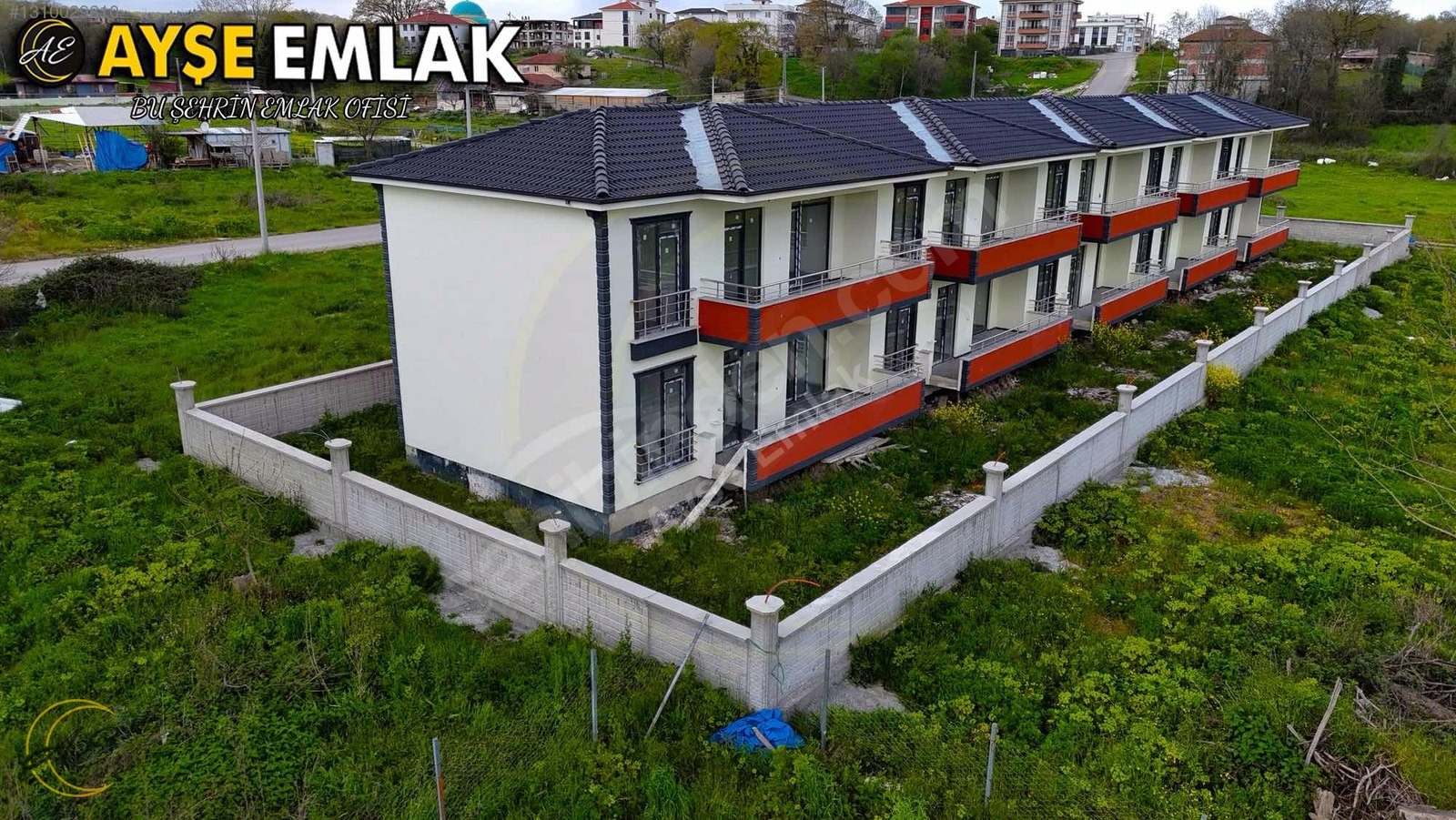 ARİFİYE NEVİYE MAHALLESİNDE 4+1 180M² DUBLEKS VİLLA