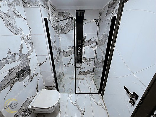 ARİFİYE FATİH MAHALLESİ EBEVEYN BANYOLU OTOPARKLI 2+1 SATILIK DAİRE