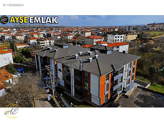 ARİFİYE FATİH MAHALLESİ EBEVEYN BANYOLU OTOPARKLI 2+1 SATILIK DAİRE