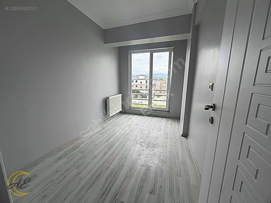 ARİFİYE HANLI MAHALLESİNDE 2+1 AMERİKAN MUTFAK SATILIK DAİRE