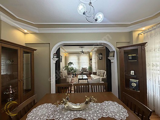 ARİFİYE FATİH MAHALLESİNDE 3+1 GENİŞ KULLANIŞLI SATILIK DAİRE