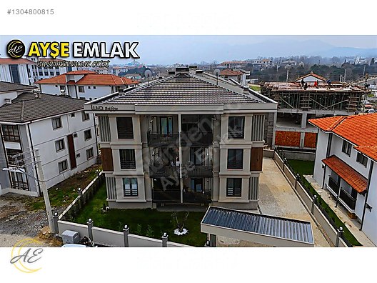 ARİFİYE NEVİYE MAHALLESİNDE EBEVEYN BANYOLU 3+1 LÜKS SATILIK DAİRE