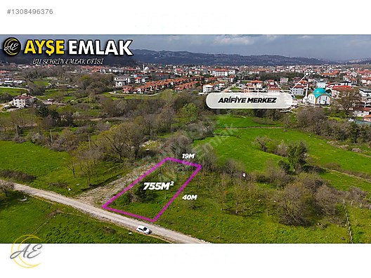 ARİFİYE NEVİYE MAHALLESİNDE 755M² SATILIK ARSA