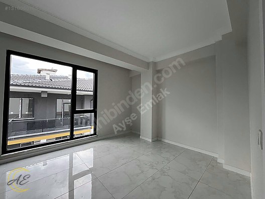 ARİFİYE FATİH MAHALLESİNDE 4+1 HAVUZLU TRİPLEKS SATILIK VİLLA