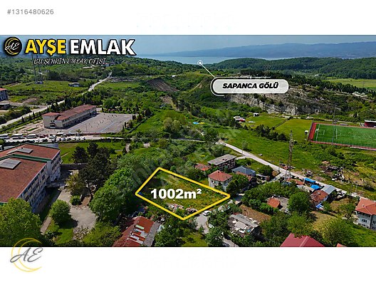 ARİFİYE CUMHURİYET MAHALLESİNDE 1000M² SATILIK ARSA