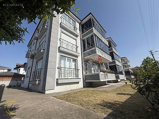 ARİFİYE ARİFBEY MAHALLESİNDE GENİŞ KULLANIMLI 3+1 SATILIK DAİRE
