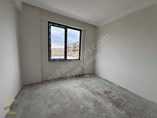 ARİFİYE HANLI MERKEZDE YAPIM AŞAMASINDA 2+1 SATILIK DAİRE