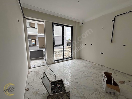 ARİFİYE HANLI MERKEZDE YAPIM AŞAMASINDA 2+1 SATILIK DAİRE