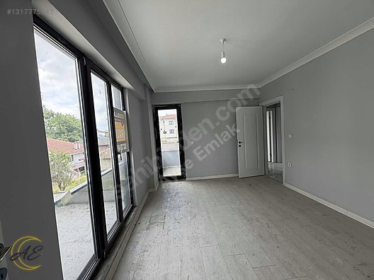 ARİFİYE HANLI MERKEZDE GENİŞ KULLANIMLI 3+1 SATILIK DAİRE