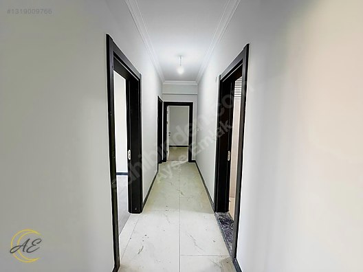 HENDEK YENİ MAHALLESİNDE GENİŞ KULLANIMLI 3+1 SATILIK DAİRE