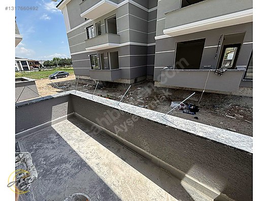 ARİFİYE HANLI MAHALLESİNDE 2+1 70M² SATILIK DAİRE