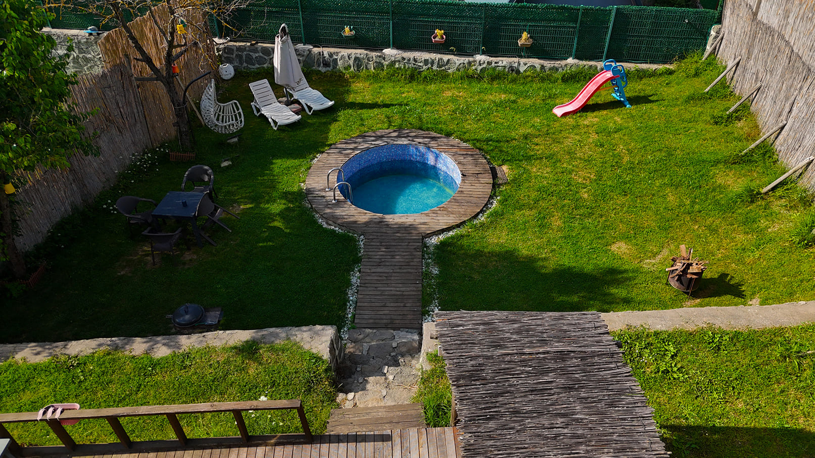 Sapanca Şükriye’de 1863m² 2 adet Glampingli Satılık Arsa