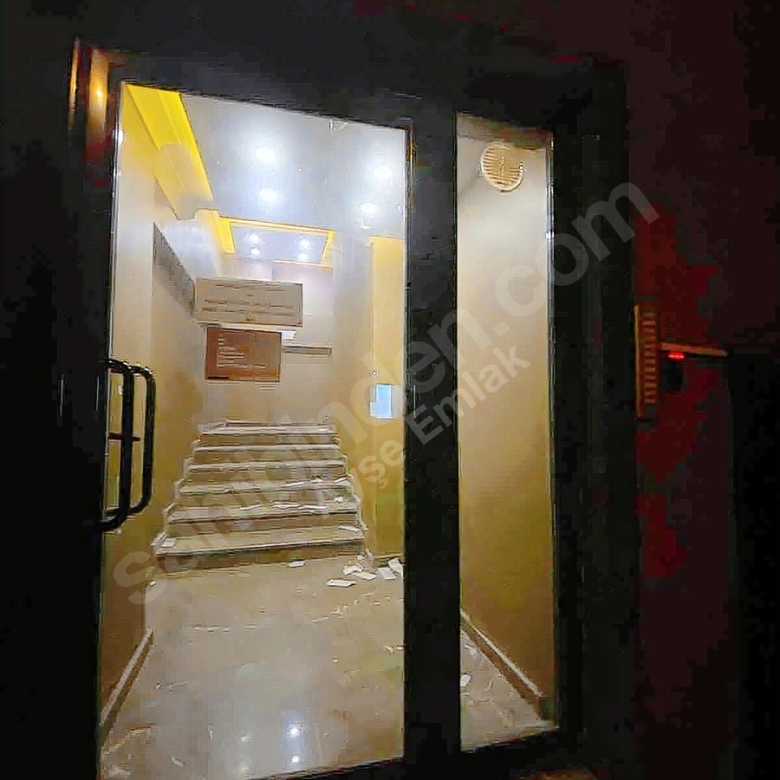 SERDİVAN KEMALPAŞA’DA 1+0 FUL EŞYALI SATILIK DAİRE