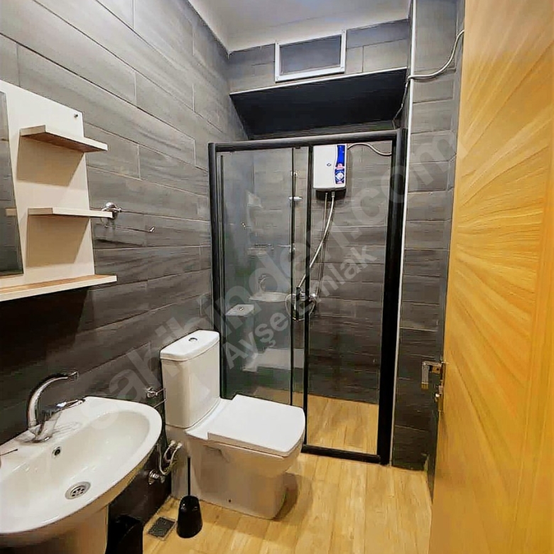 SERDİVAN KEMALPAŞA’DA 1+0 FUL EŞYALI SATILIK DAİRE