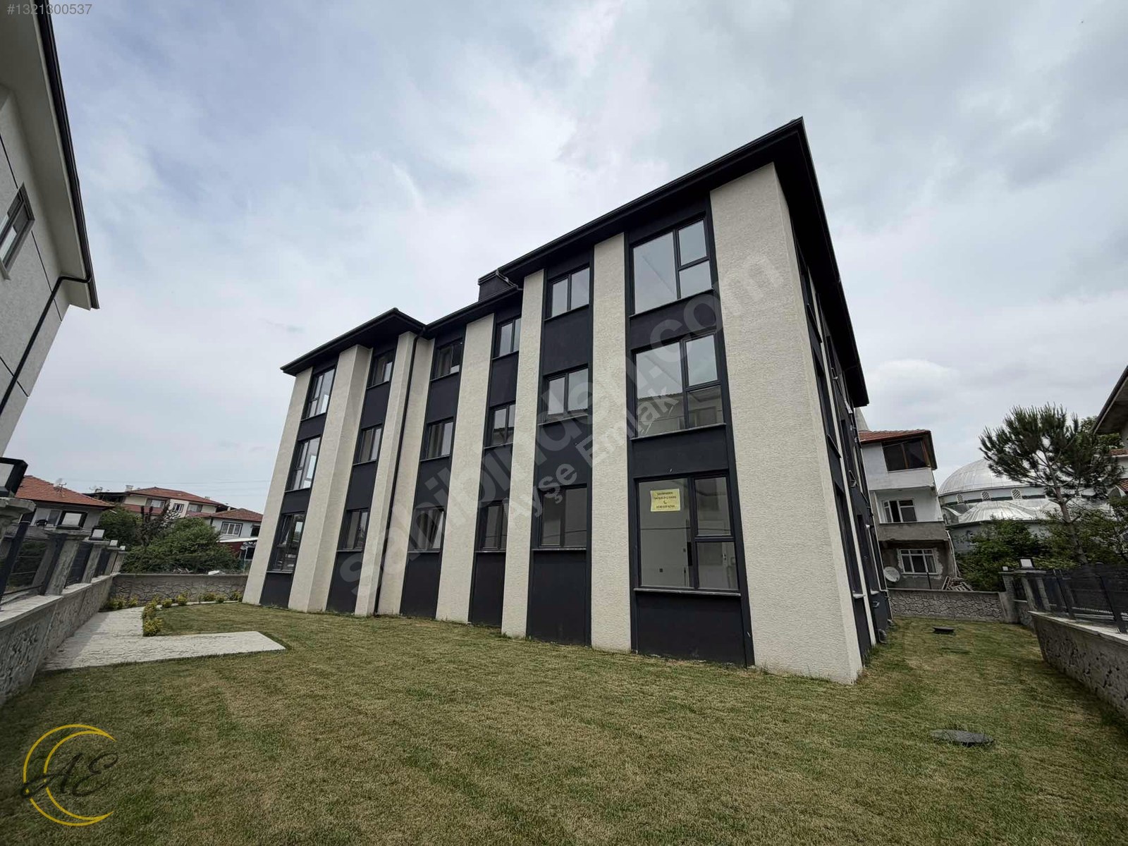 x16_13213005378ah ARİFİYE NEVİYE’DE 2+1 ORTA KAT SATILIK DAİRE